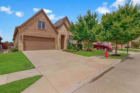 1836 Halifax Street Roanoke, TX 76262