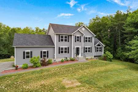 263 East Dunbarton Rd Goffstown, NH 03045