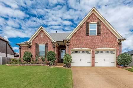 9284 Pinkerton Ln Cordova, TN 38016