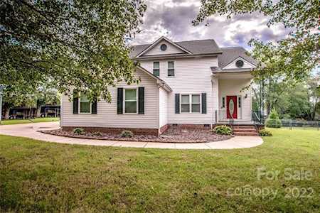 117 Mooreland Rd Mooresville, NC 28117