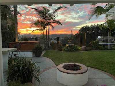 4050 Tynebourne Circle San Diego, CA 92130