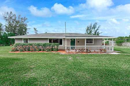 12560 N 60th Street The Acreage, FL 33411