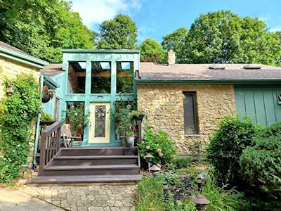 902 Handlebar Road Mishawaka, IN 46544