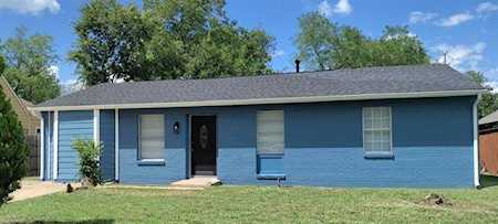 14021 Horseshoe Trail Balch Springs, TX 75180