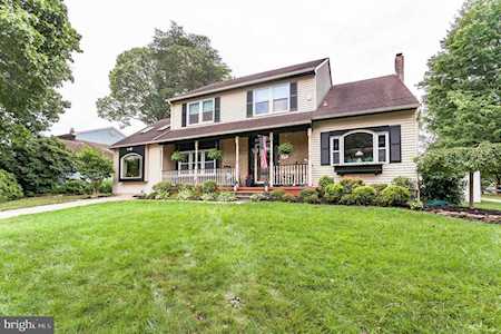 21 Crestwood Ave Blackwood, NJ 08012