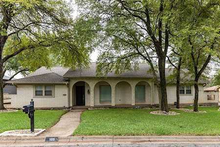 105 Oak Forest Trail Euless, TX 76039