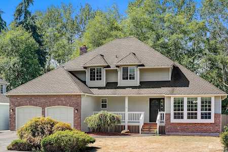 32617 13th Ave SW Federal Way, WA 98023