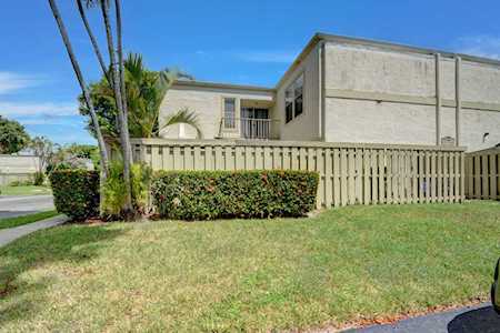 12174 S Regal Court Wellington, FL 33414