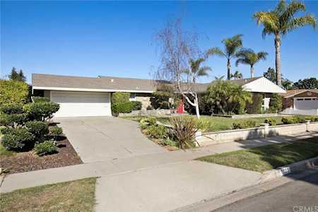 1733 Tradewinds Ln Newport Beach, CA 92660