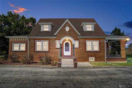 3820 Pilgrim Road Dayton, OH 45414