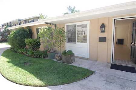 1741 Tustin Ave #14A Costa Mesa, CA 92627