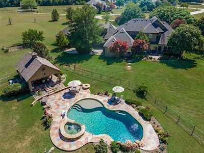 401 Oak Brook Drive Lucas, TX 75002