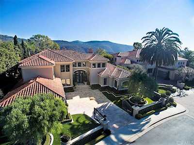 2 Windemere Ct Newport Coast, CA 92657