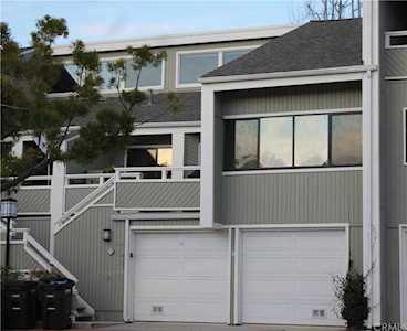 2 Swift Ct #215 Newport Beach, CA 92663