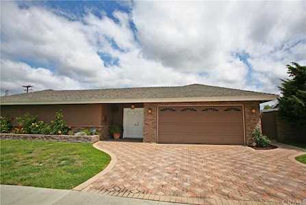 519 E Vista Del Playa Ave Orange, CA 92865
