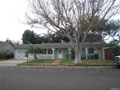 281 Sherwood St Costa Mesa, CA 92627