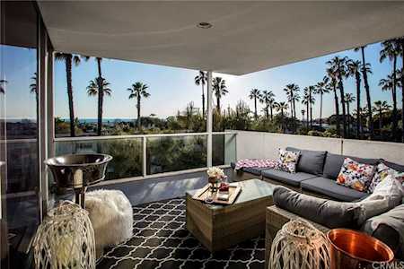 777 Avocado Ave #301 Corona Del Mar, CA 92625