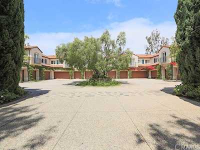 16 Tivoli Ct Newport Coast, CA 92657