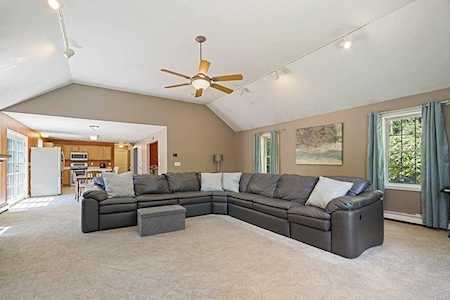 78 New Westminster Rd Hubbardston, MA 01452