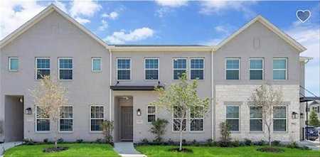 9912 Hennings Street Irving, TX 75063