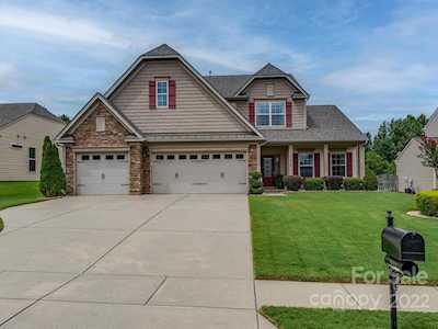 5614 Verrazano Dr Waxhaw, NC 28173