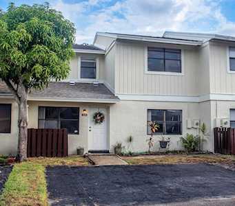 5339 Jog Lane Delray Beach, FL 33484