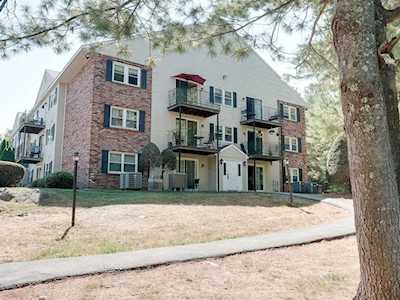 6 Heritage Village Dr #607 Nashua, NH 03062