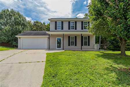 1723 Traywick Court Mcleansville, NC 27301