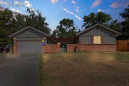 1334 Kern Street Colorado Springs, CO 80915