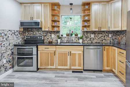 15617 Rhame Dr Dumfries, VA 22025