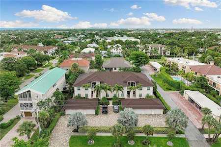 529 S 11th Ave #101 Naples, FL 34102