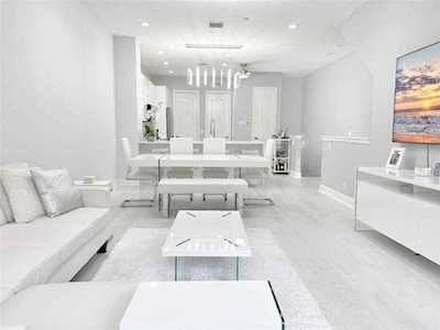 4802 Sawgrass Breeze Dr #4802 Palm Beach Gardens, FL 33418