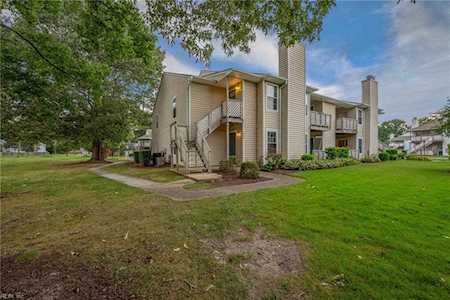4240 Thalia Station Circle #103 Virginia Beach, VA 23452