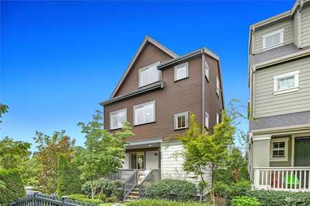 356 NE Eagle Way Issaquah, WA 98029