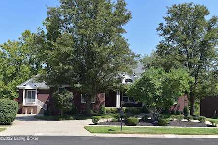 1716 Southlake Dr Louisville, KY 40223