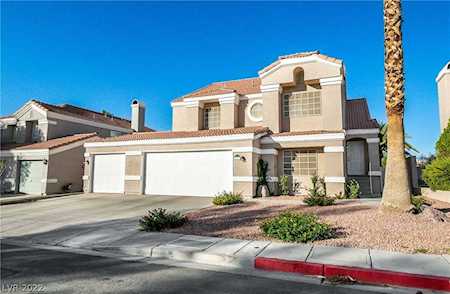 30 Sandwedge Dr Henderson, NV 89074