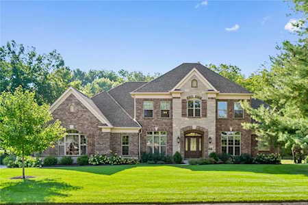 57 Moorings Dr Lake St Louis, MO 63367