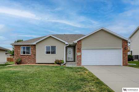 6501 Cornflower Dr Lincoln, NE 68504