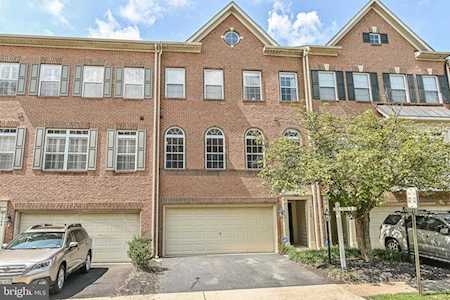 7364 Stream Bluff Way Springfield, VA 22153