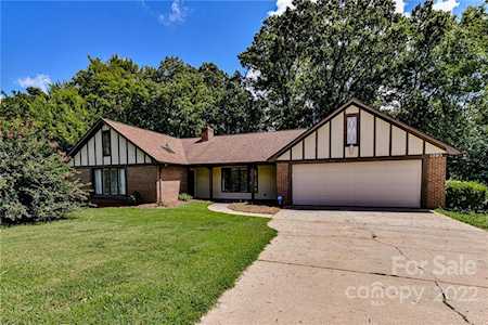 1205 12th Fairway Dr NW Concord, NC 28027