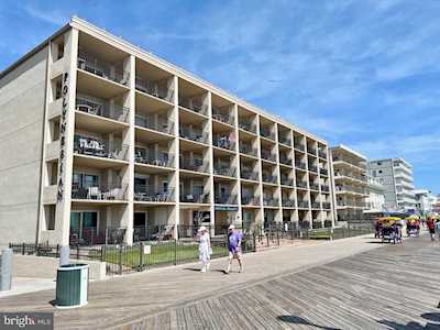 301 Atlantic Ave #401 Ocean City, MD 21842