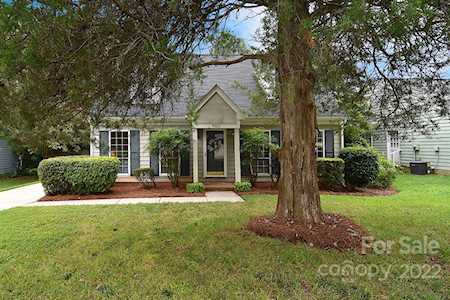 9020 Milton Morris Dr Charlotte, NC 28227