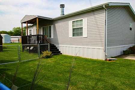 613 Bunker Hill Dr Winchester, KY 40391
