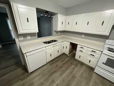 8374 Rockcreek Pky Memphis, TN 38016