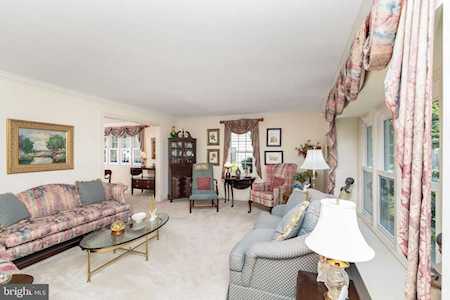 105 Fenwick Rd Cherry Hill, NJ 08034