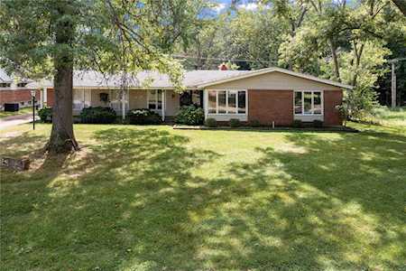 494 Trailwood Dr Ballwin, MO 63011