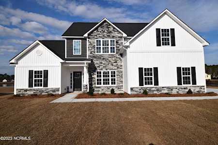 109 Sparrow Drive New Bern, NC 28560