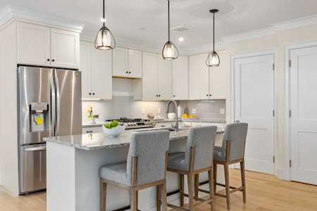 32 Willey Creek Rd #106 Exeter, NH 03833