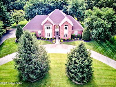 6813 Fairway View Ct Prospect, KY 40059
