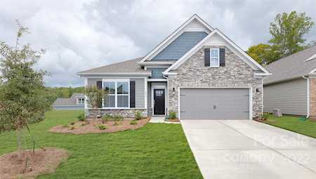 814 Latrobe Dr Iron Station, NC 28080